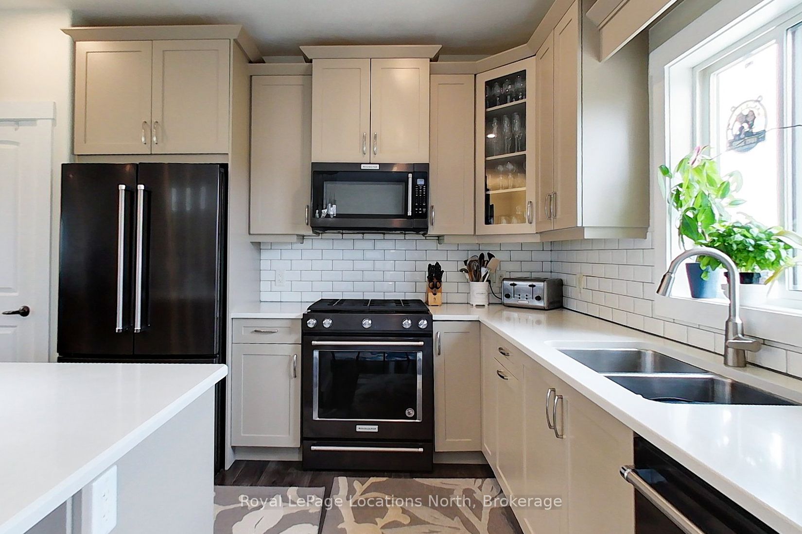204 Mactay Drive Property Photo 12