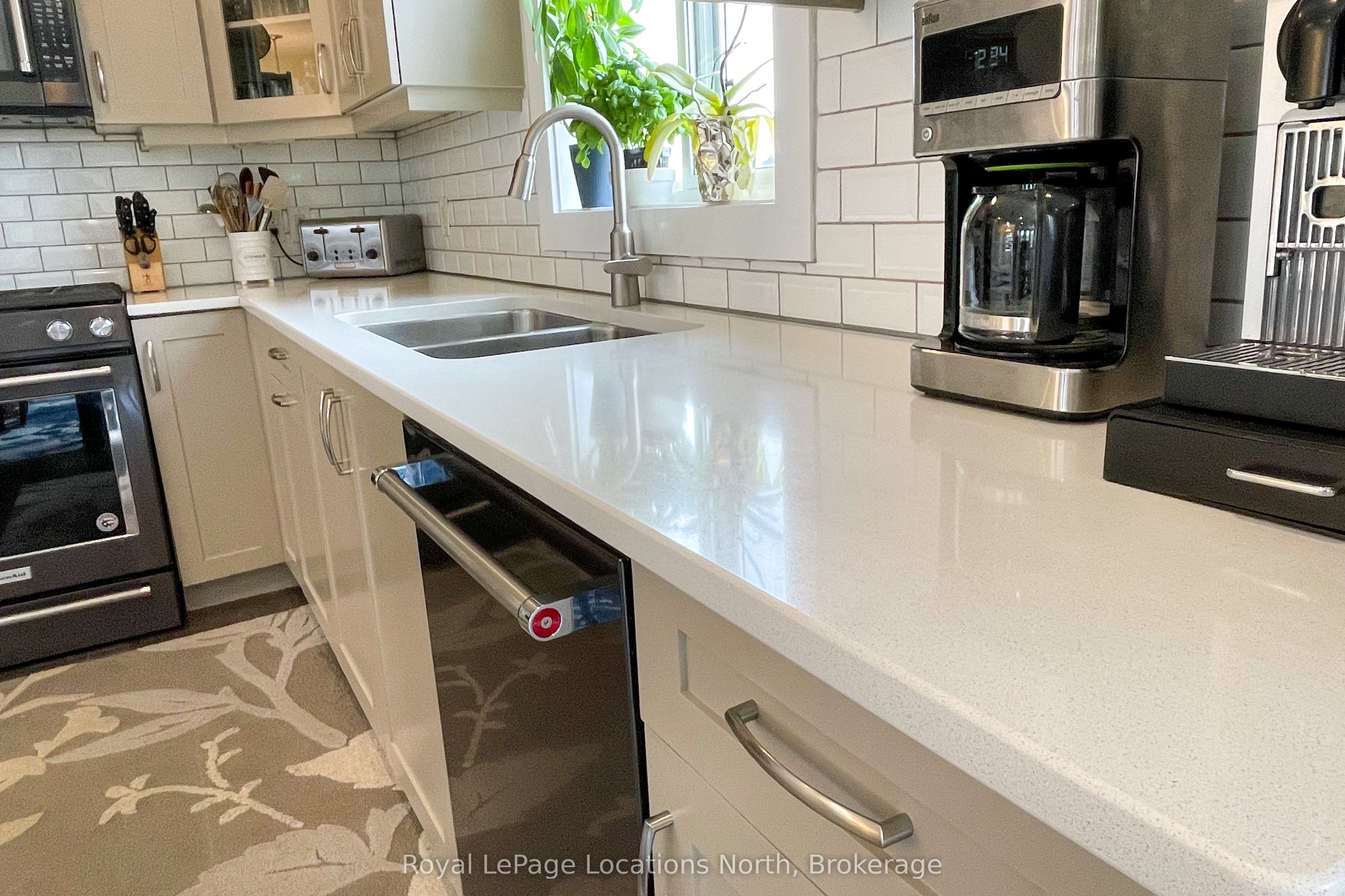 204 Mactay Drive Property Photo 25