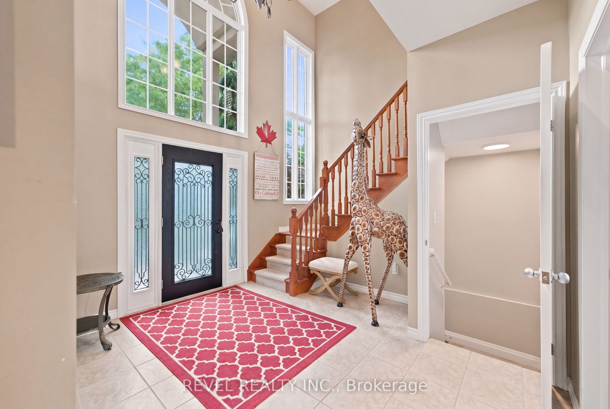 207 Valridge Drive Property Photo 4