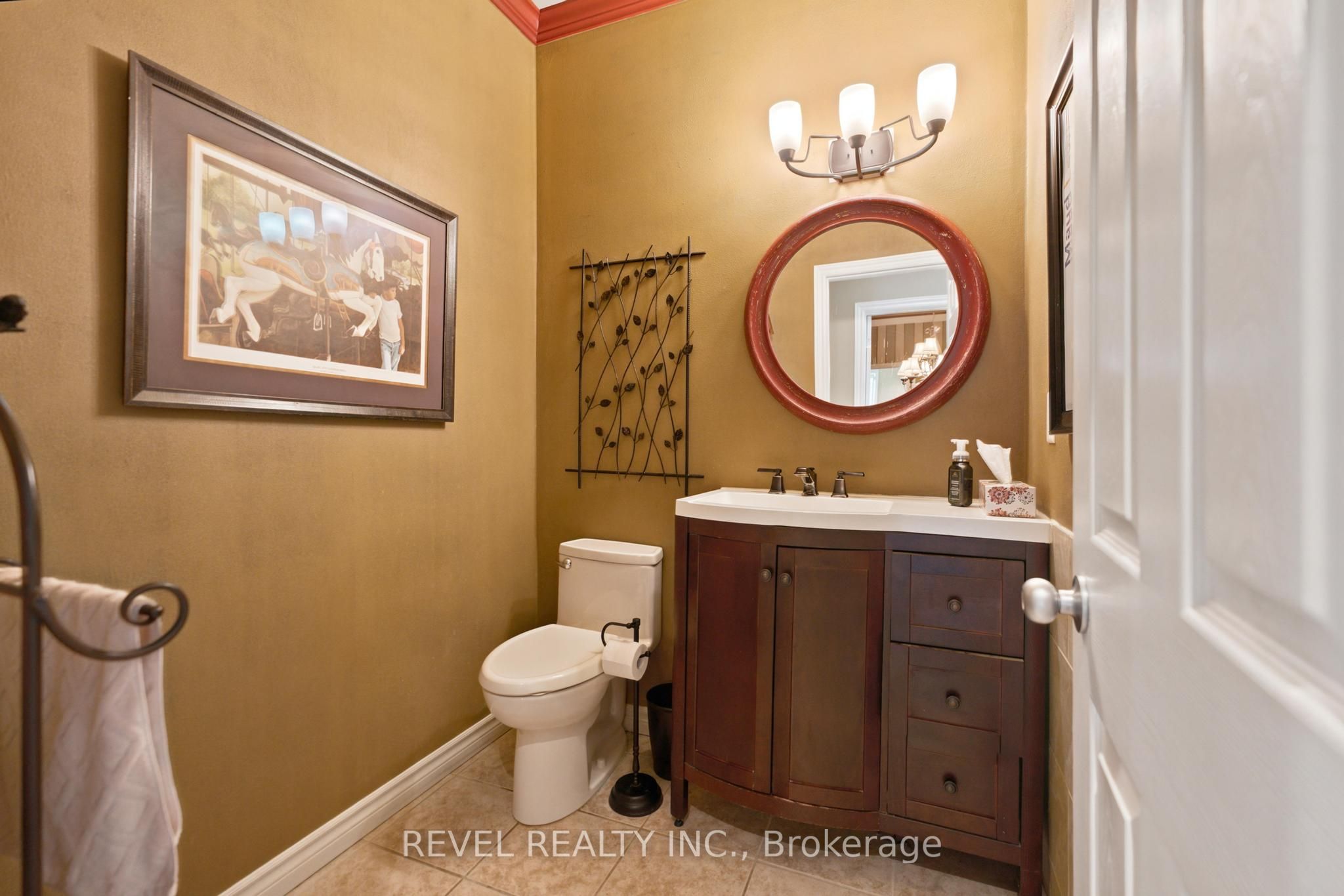 207 Valridge Drive Property Photo 16