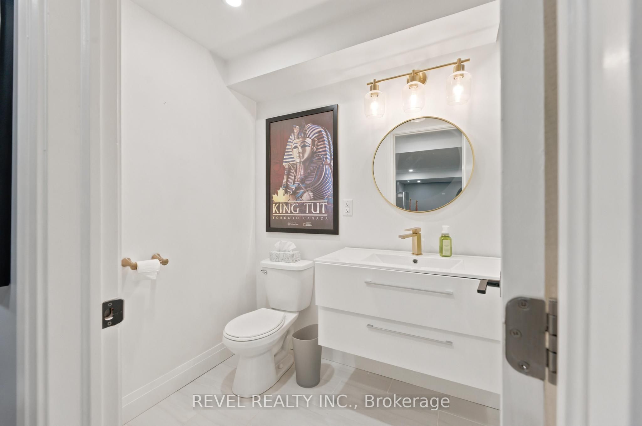 207 Valridge Drive Property Photo 34