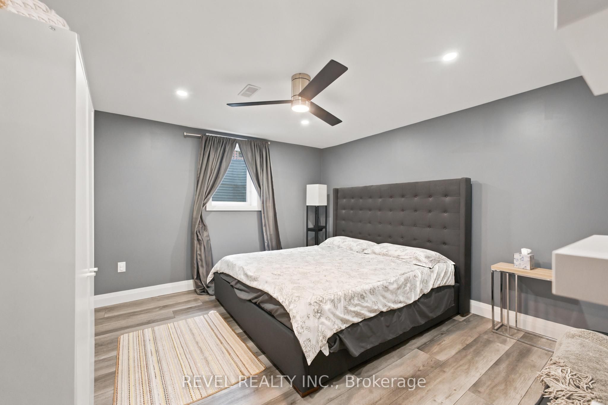 207 Valridge Drive Property Photo 37