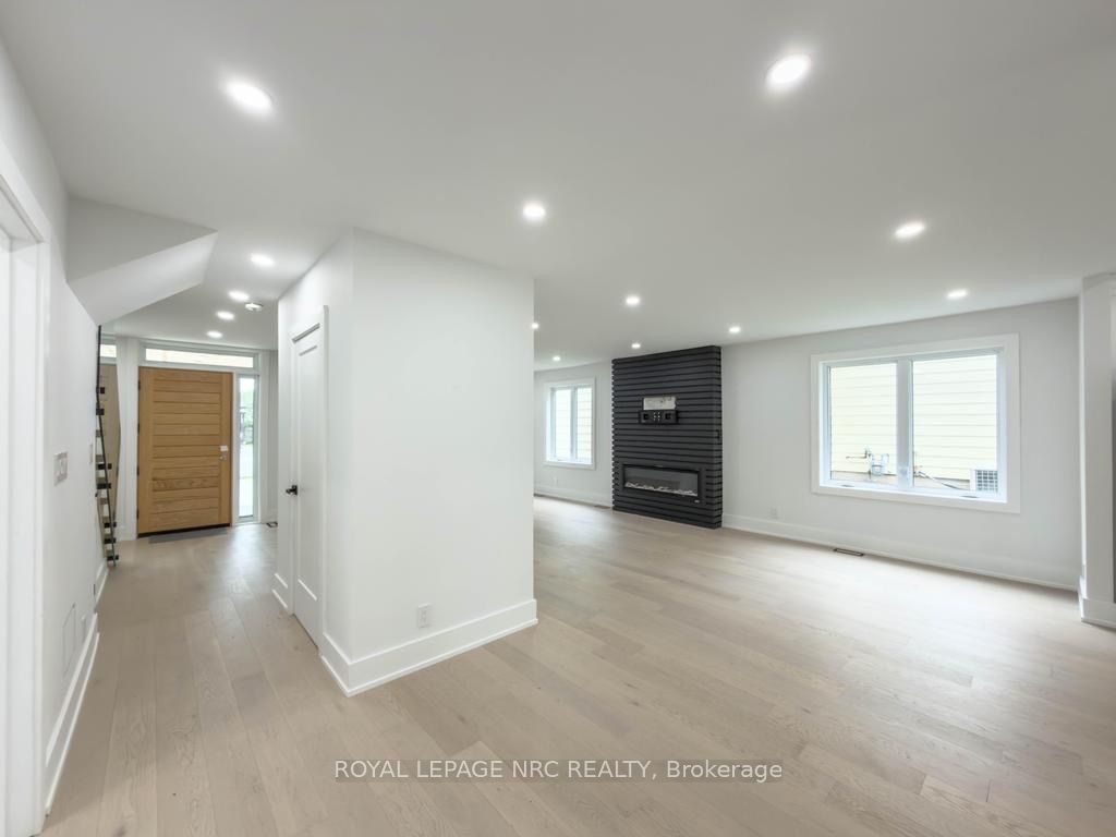4392 Ontario Street Property Photo 10