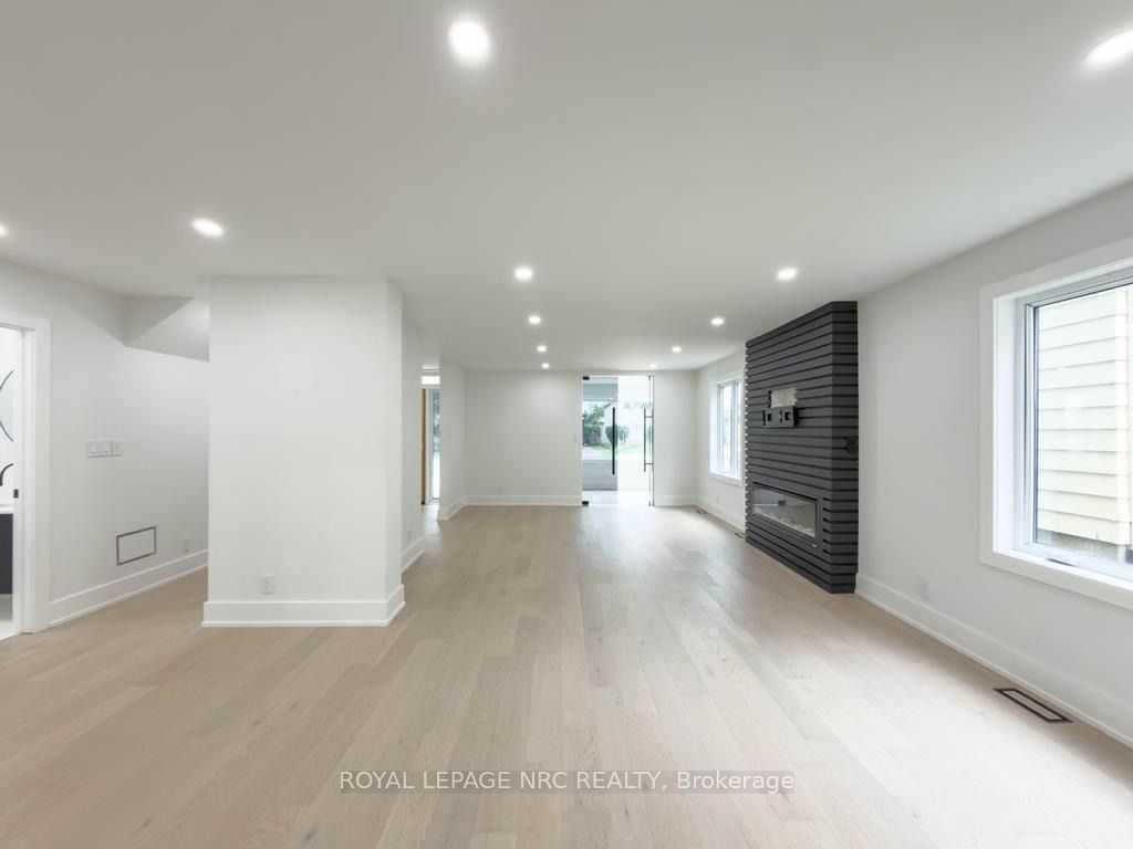 4392 Ontario Street Property Photo 15