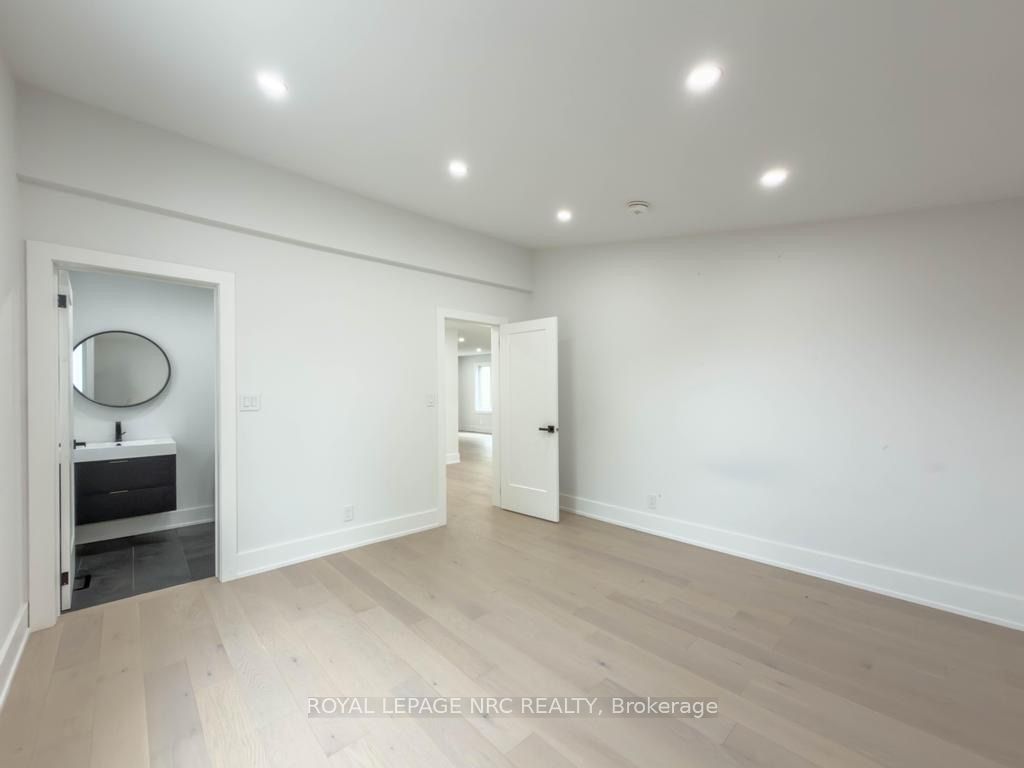4392 Ontario Street Property Photo 25
