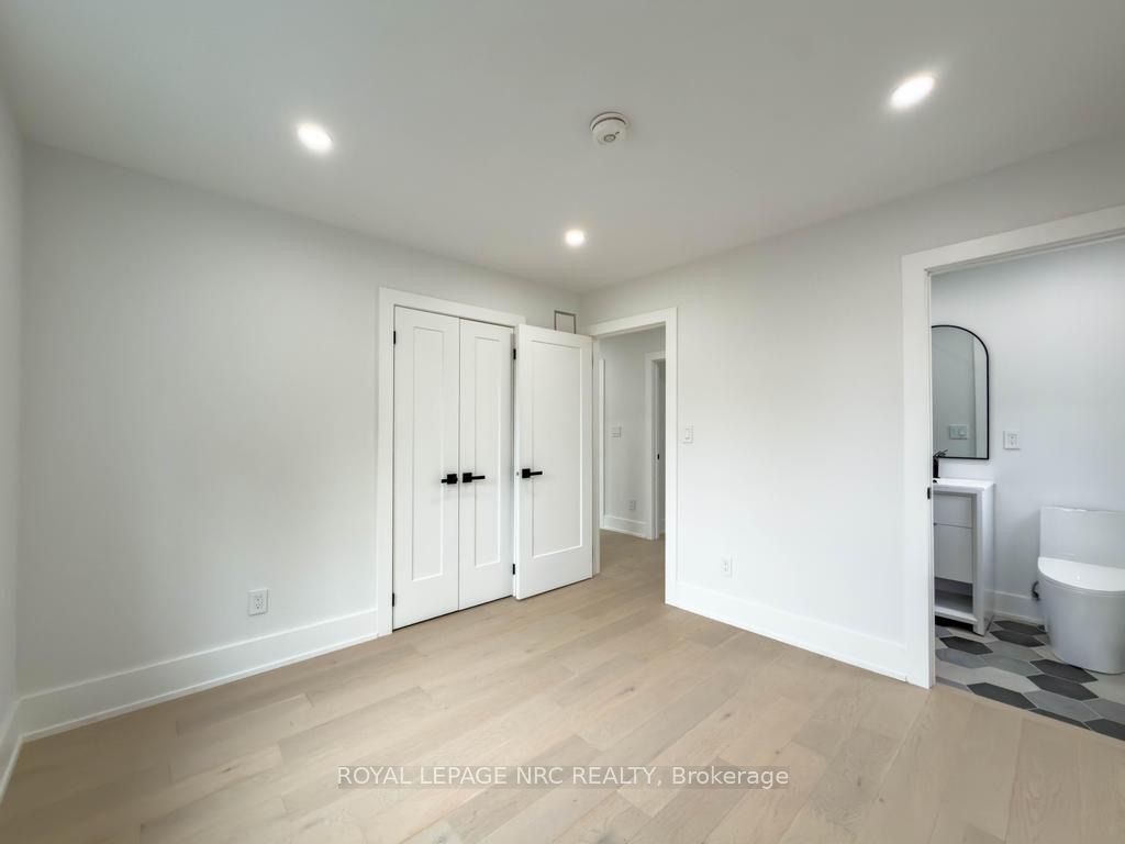 4392 Ontario Street Property Photo 35