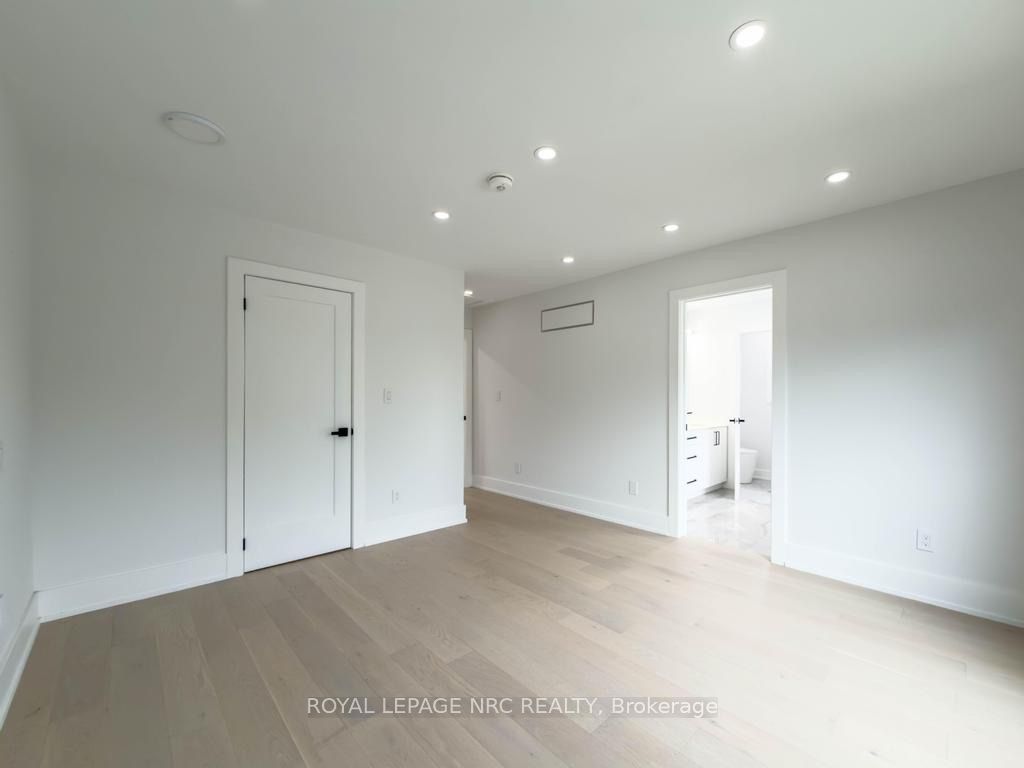 4392 Ontario Street Property Photo 38