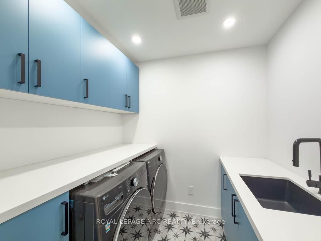 4392 Ontario Street Property Photo 41