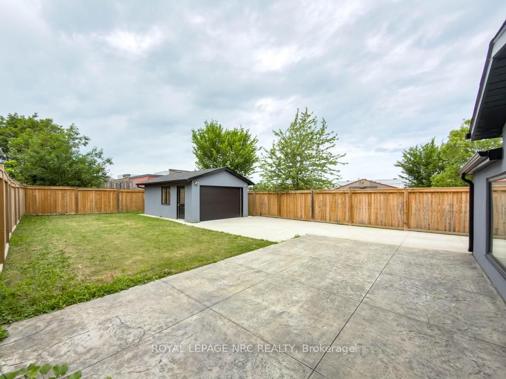 4392 Ontario Street Property Photo 47