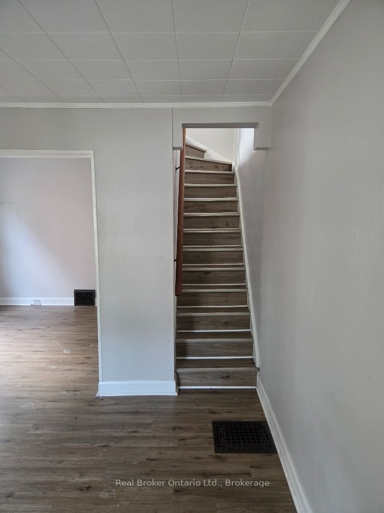 4940 Armoury Street Property Photo 3