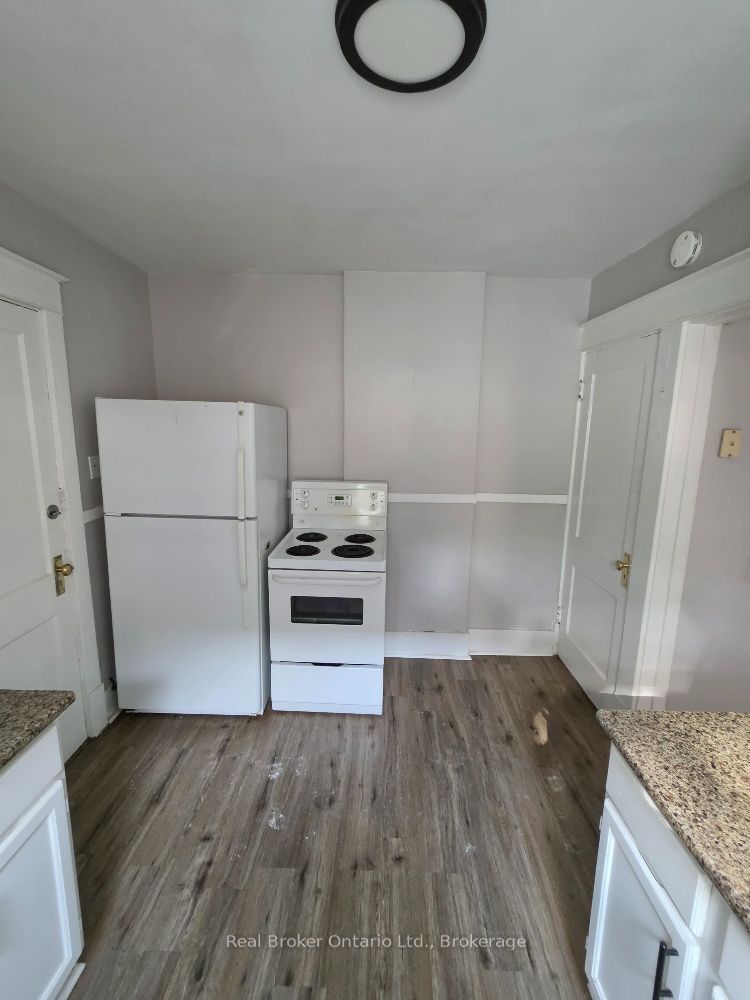 4940 Armoury Street Property Photo 5