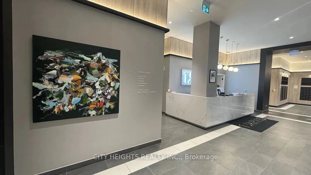 1 Jarvis Street 711 Property Photo 5