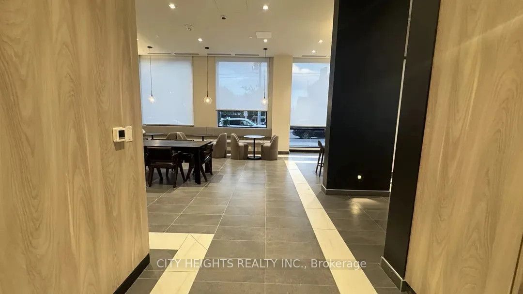 1 Jarvis Street 711 Property Photo 6