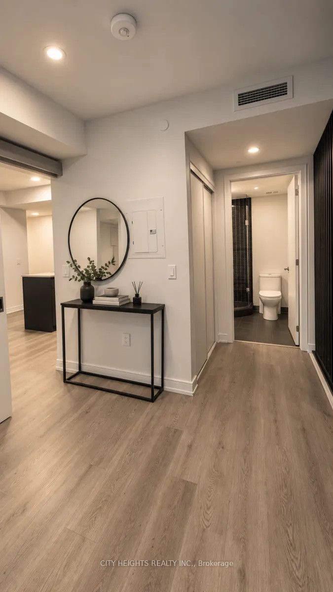 1 Jarvis Street 711 Property Photo 14