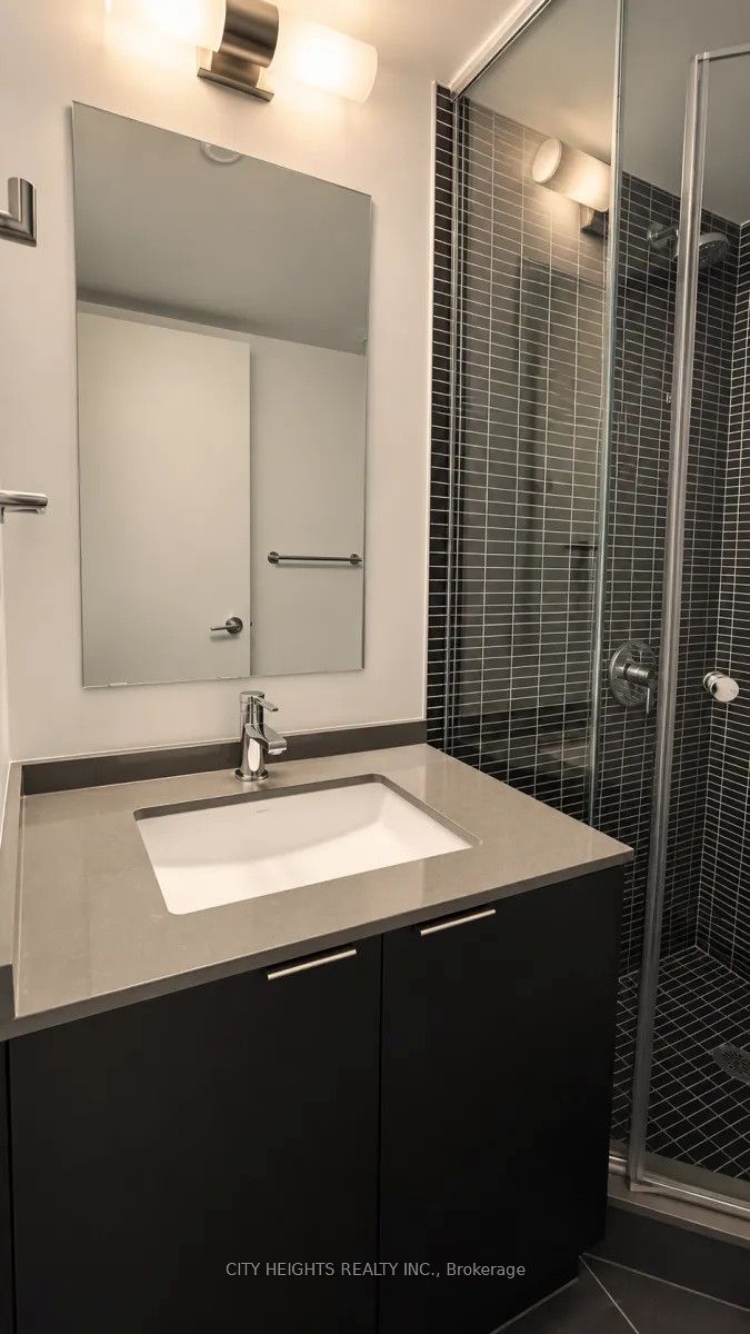 1 Jarvis Street 711 Property Photo 16