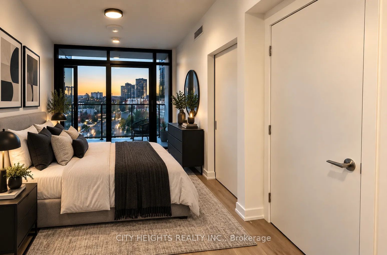 1 Jarvis Street 711 Property Photo 17