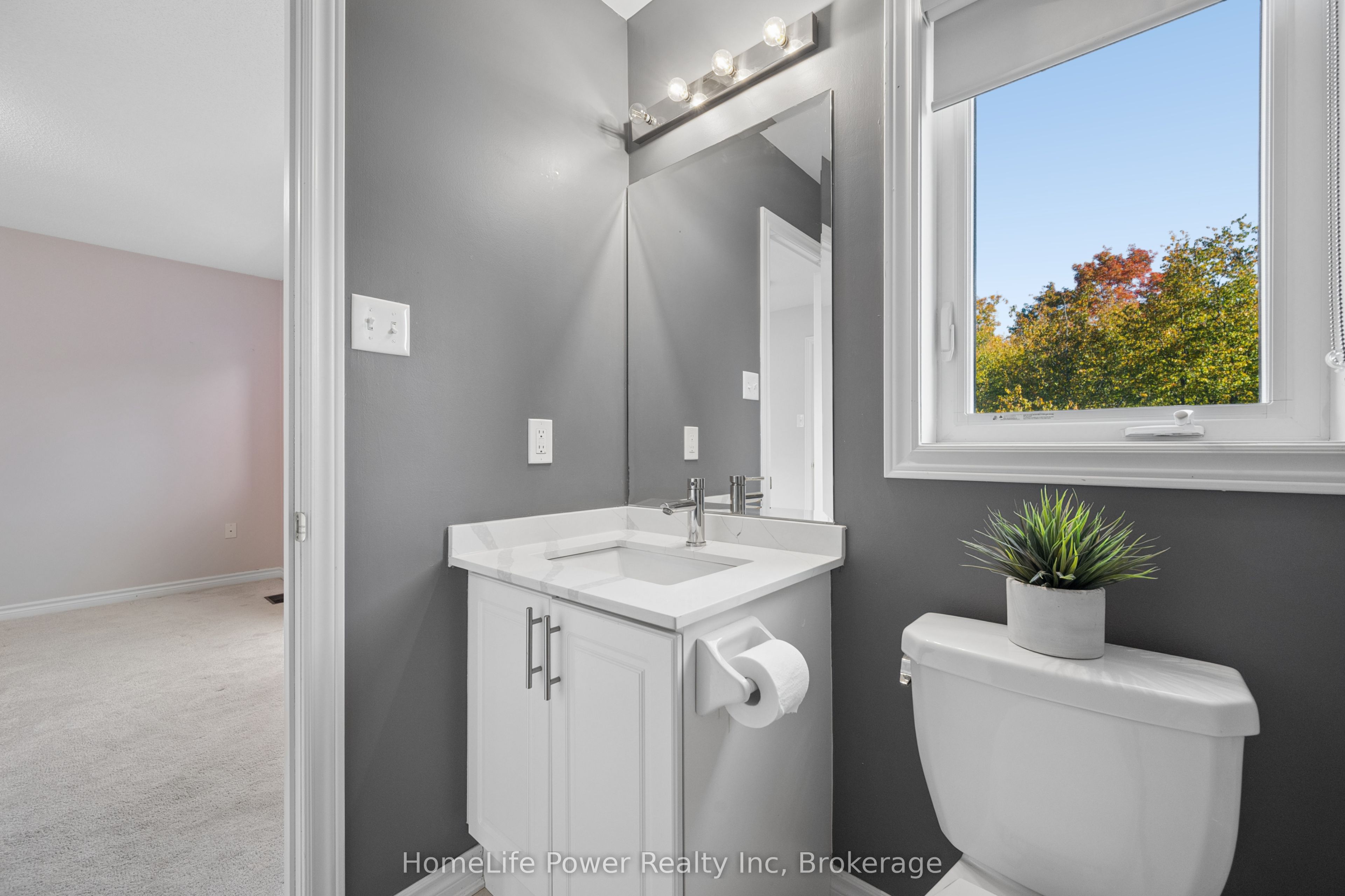88 Decorso Drive 57 Property Photo 19