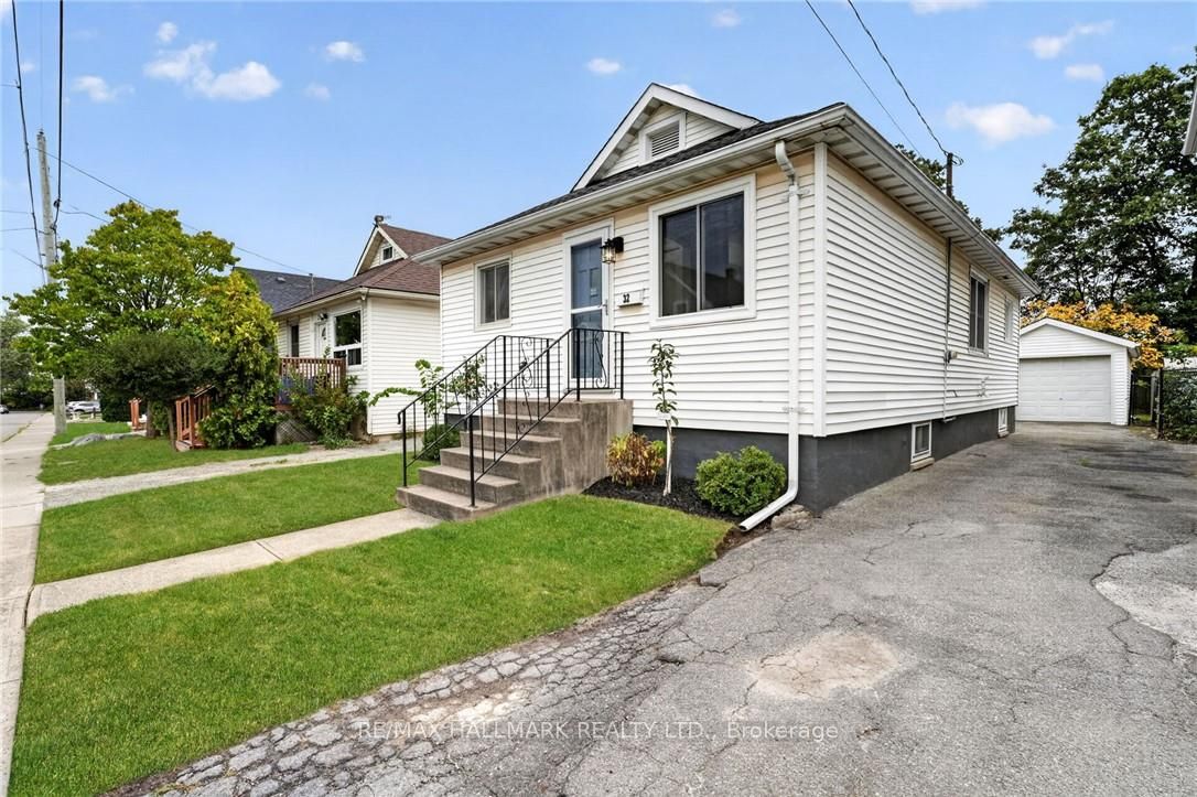32 Richmond Avenue Property Photo 1