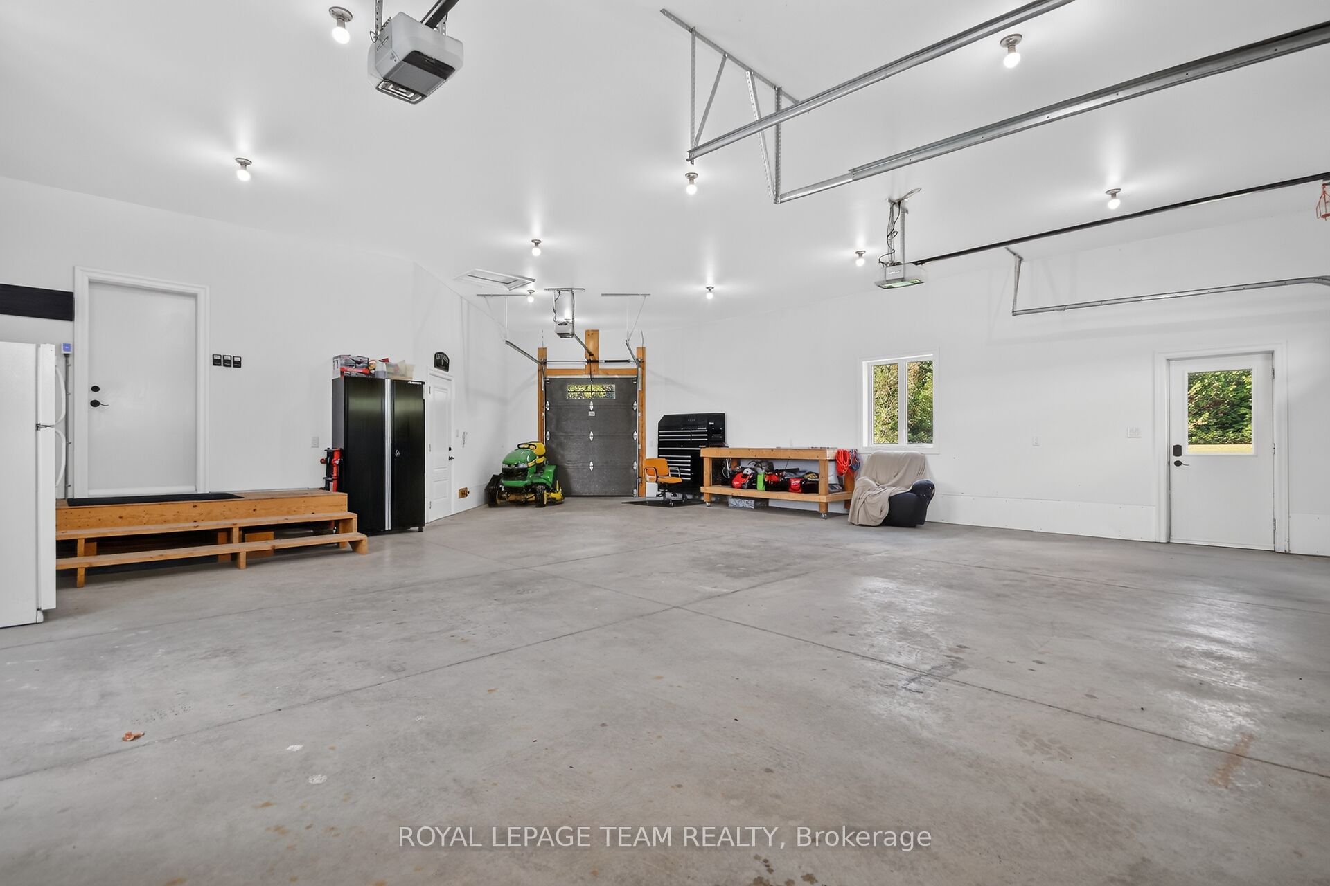 181 Harold Jones Way Property Photo 33