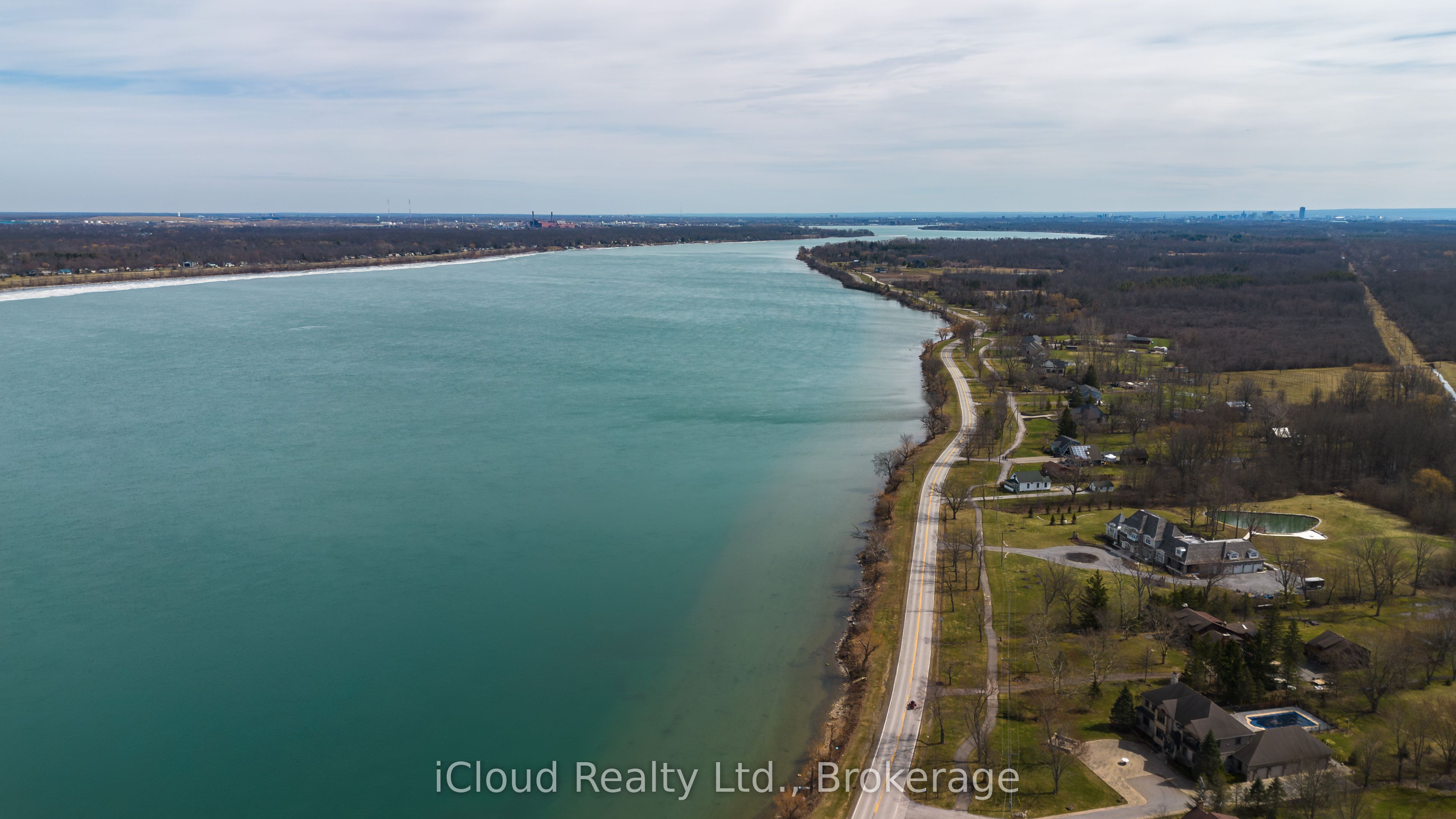 4099 Niagara Parkway Property Photo 29