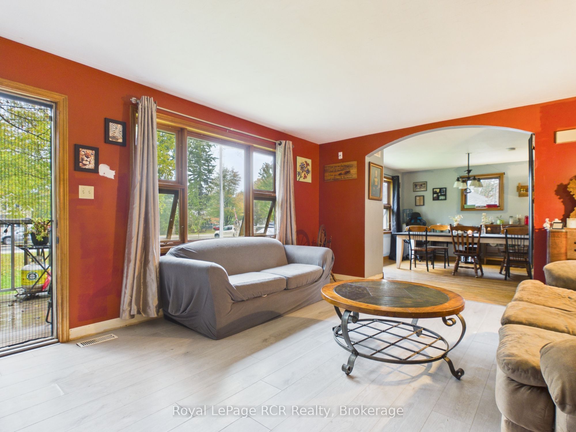 130 King Street Property Photo 10