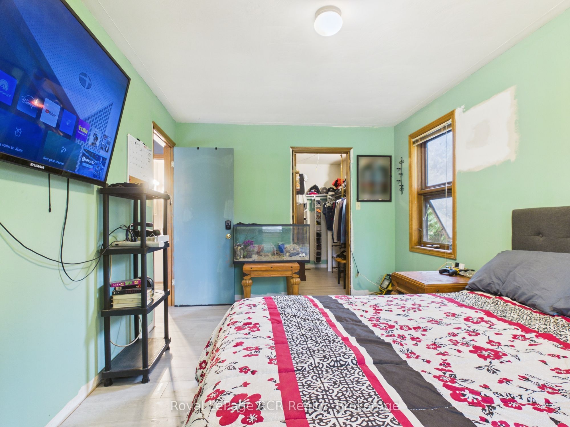 130 King Street Property Photo 14