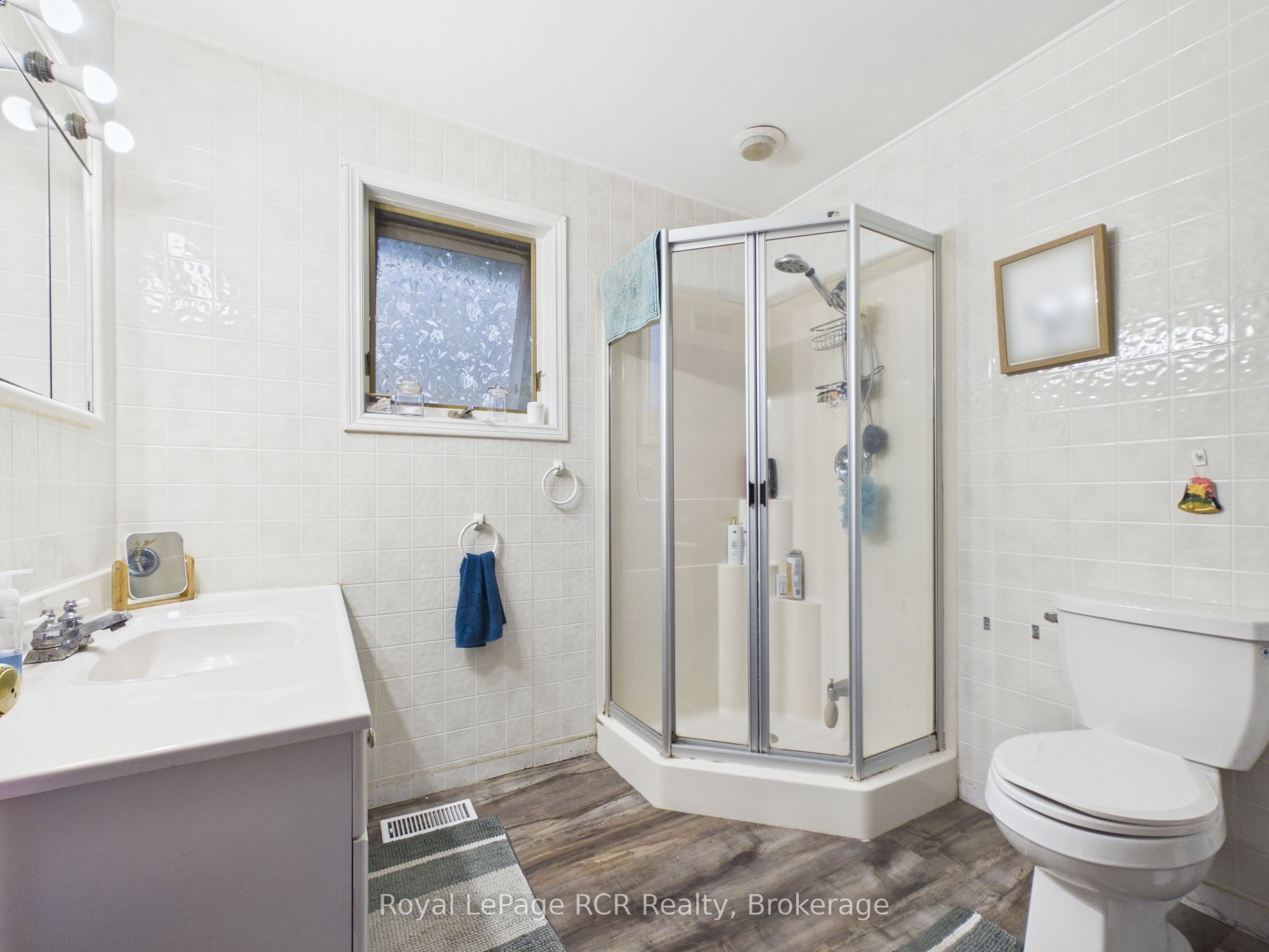 130 King Street Property Photo 17