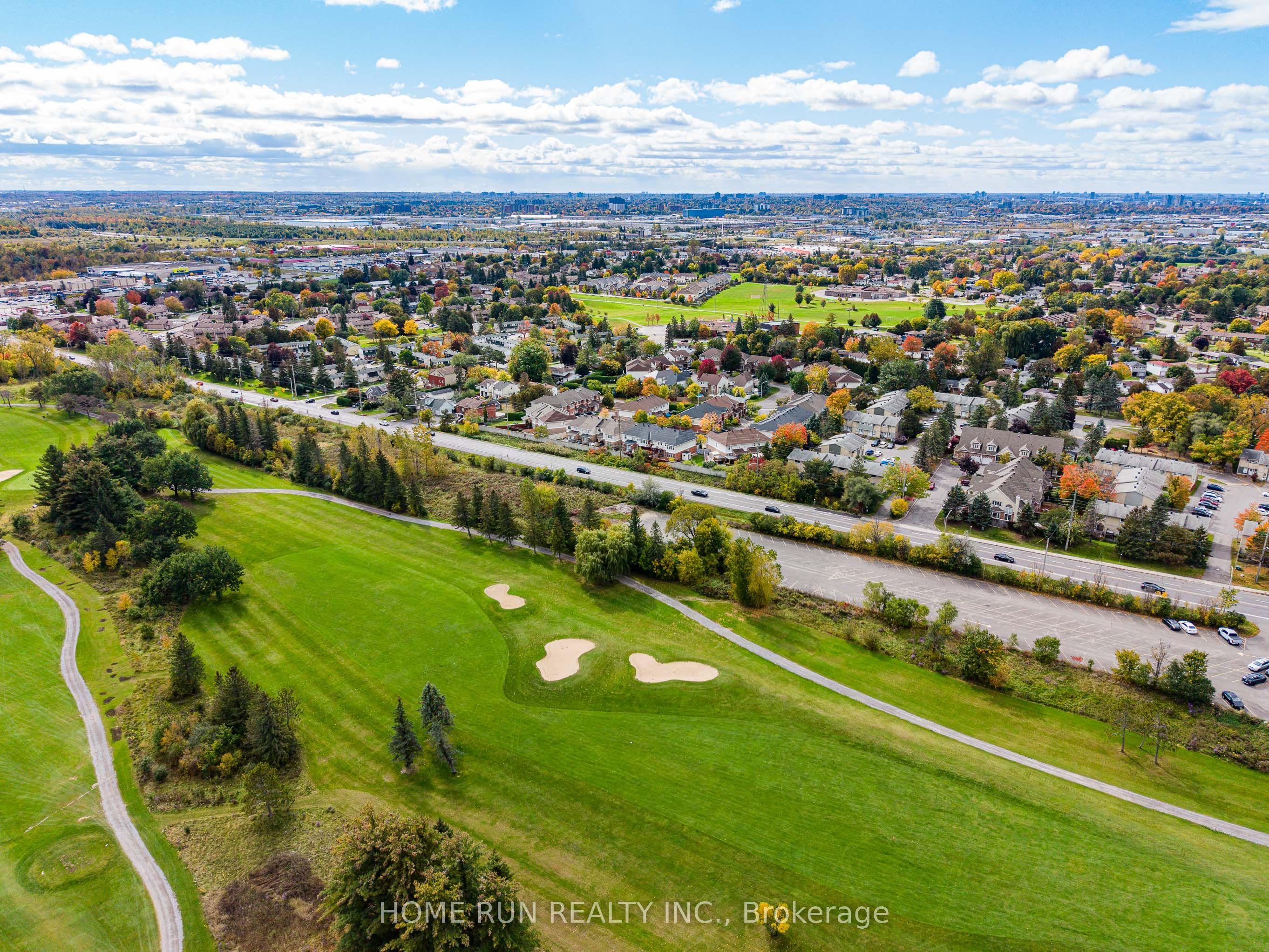 221 Royal Gala Private Property Photo 44