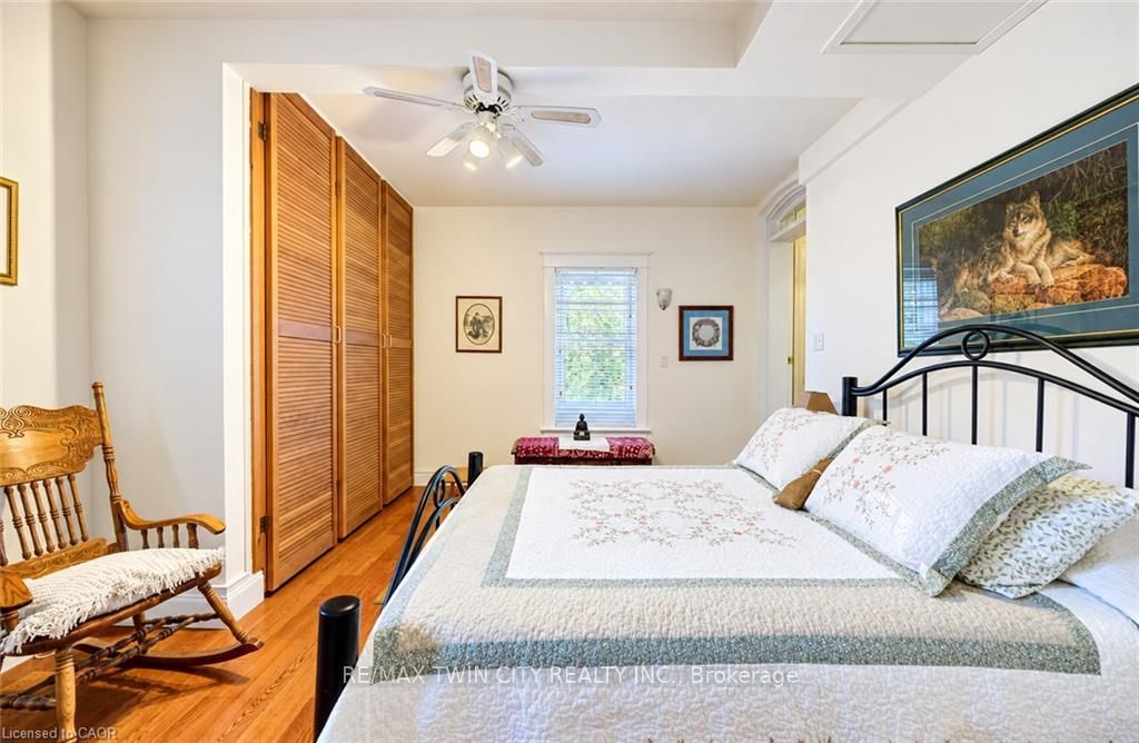 119 John Street Property Photo 32