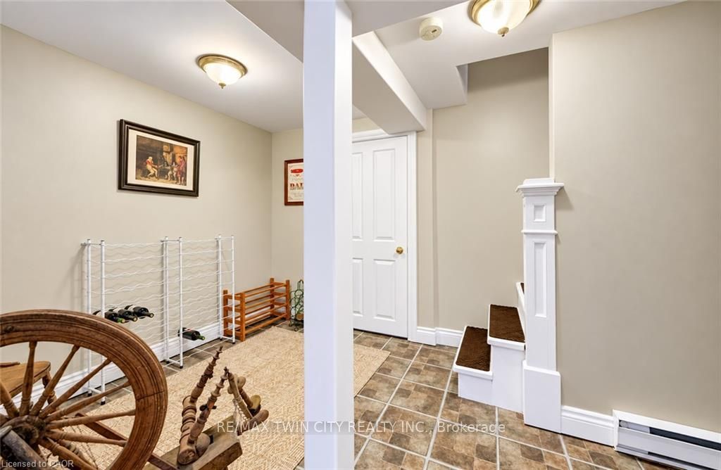 119 John Street Property Photo 37