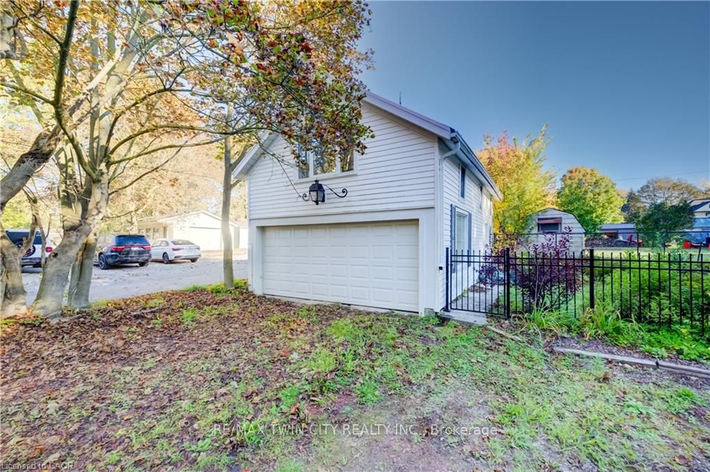 119 John Street Property Photo 41