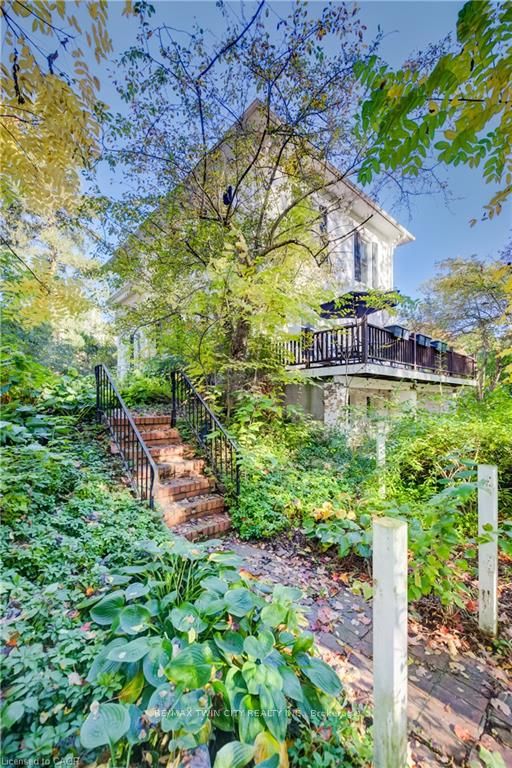 119 John Street Property Photo 44