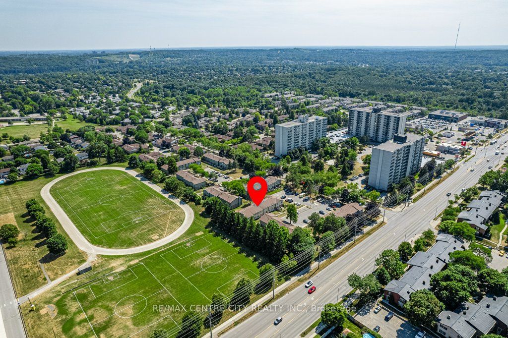 70 Fiddlers Green Road 88 Property Photo 24