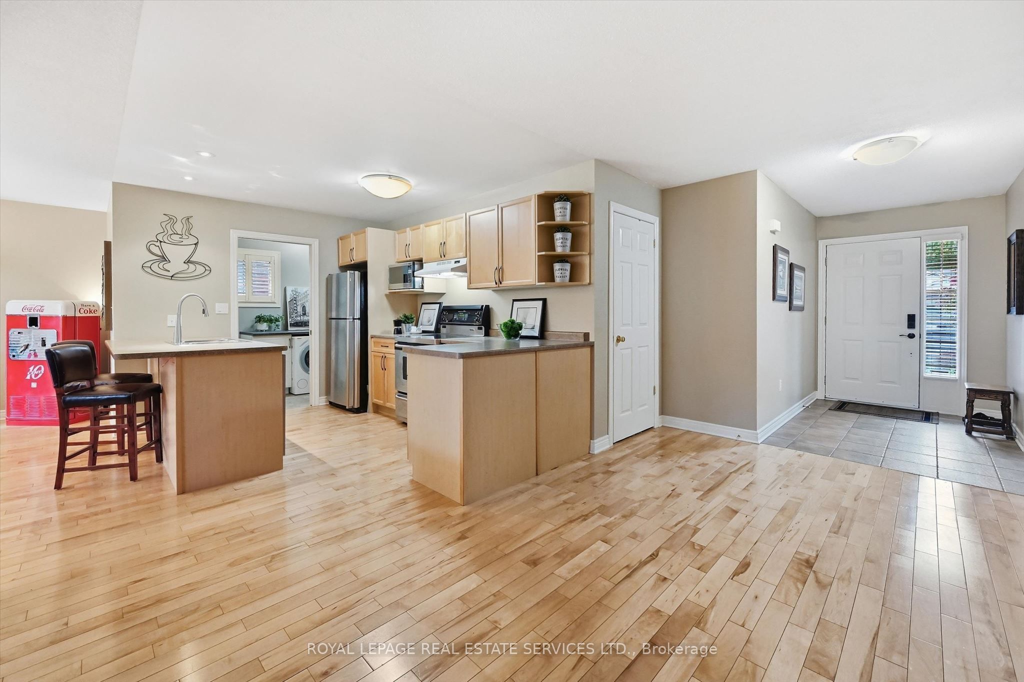 44 Thorold Avenue Property Photo 6