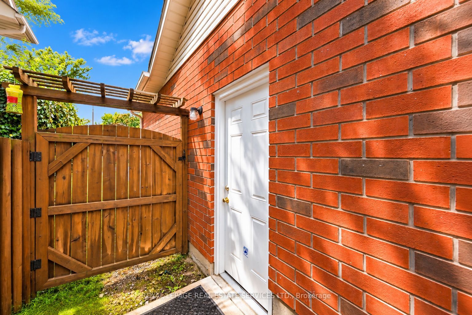 44 Thorold Avenue Property Photo 35