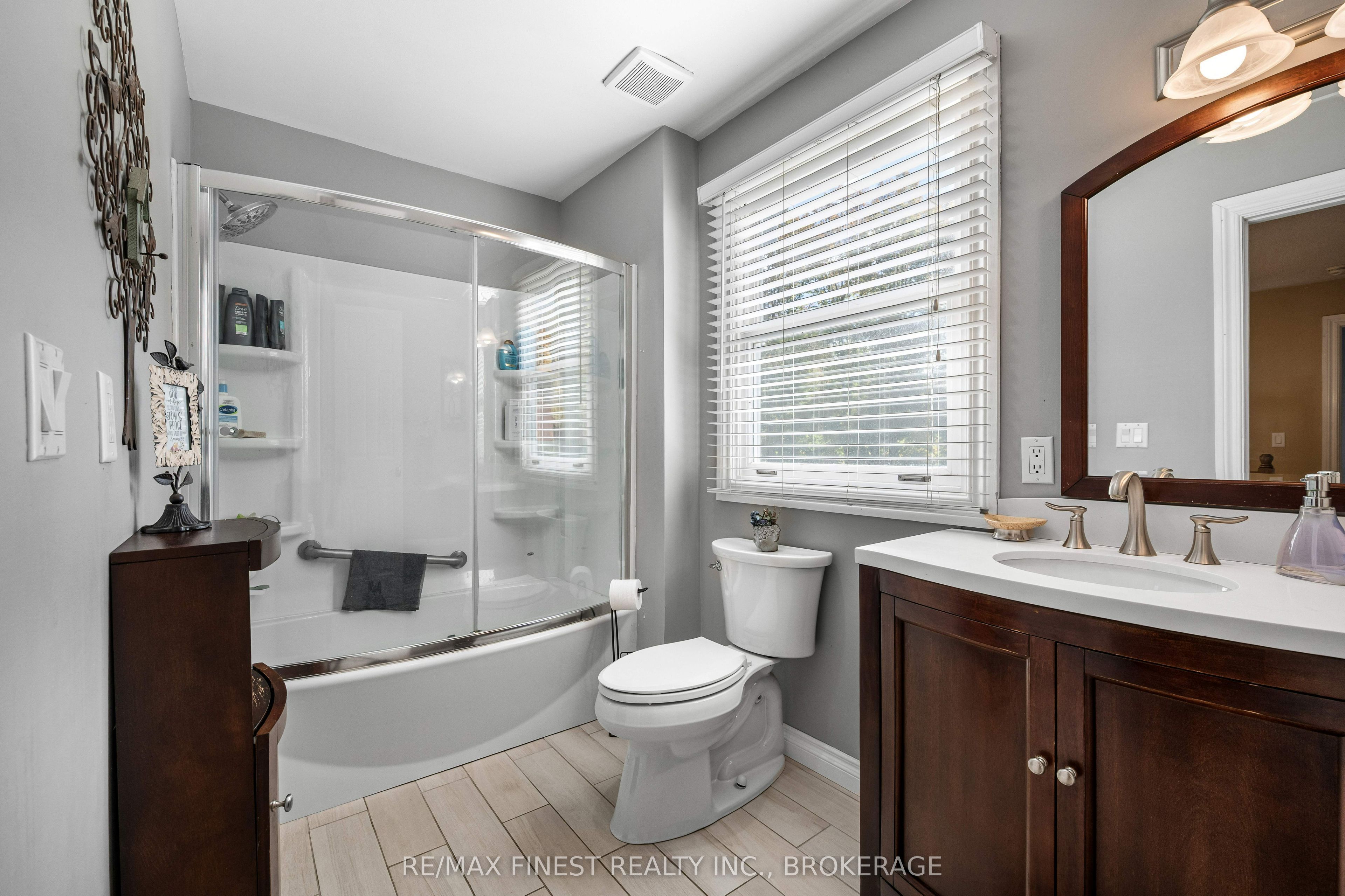2032 Valleyview Drive Property Photo 33