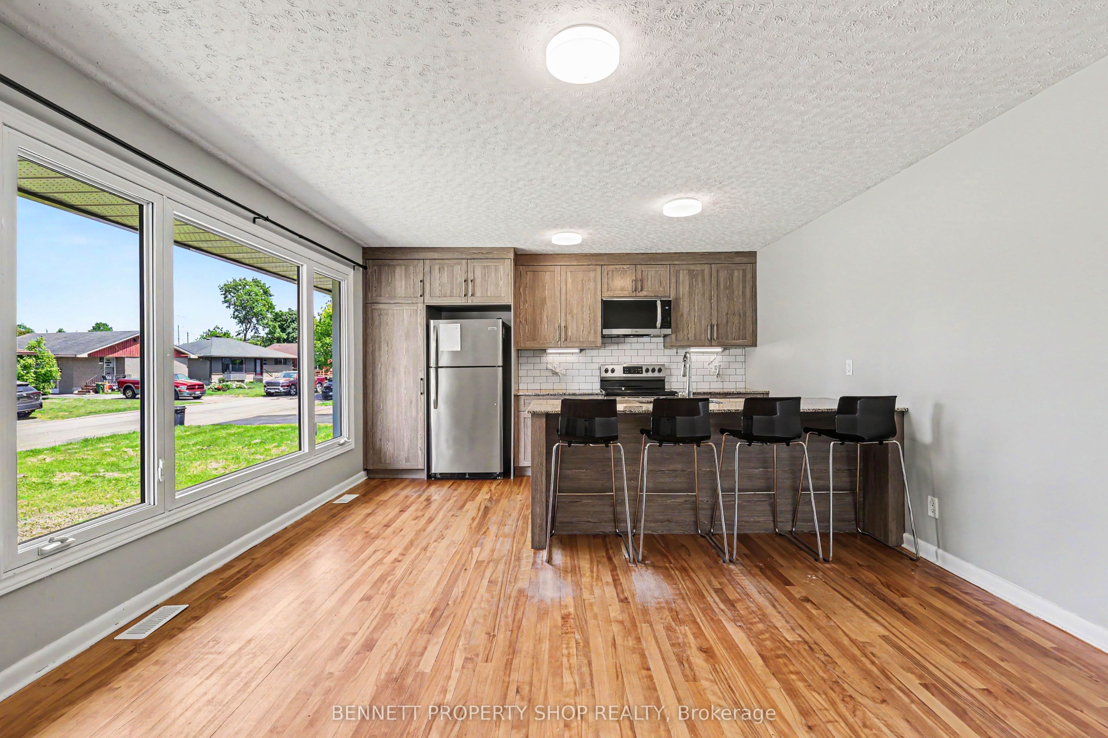 1308 Rustic Drive Property Photo 3