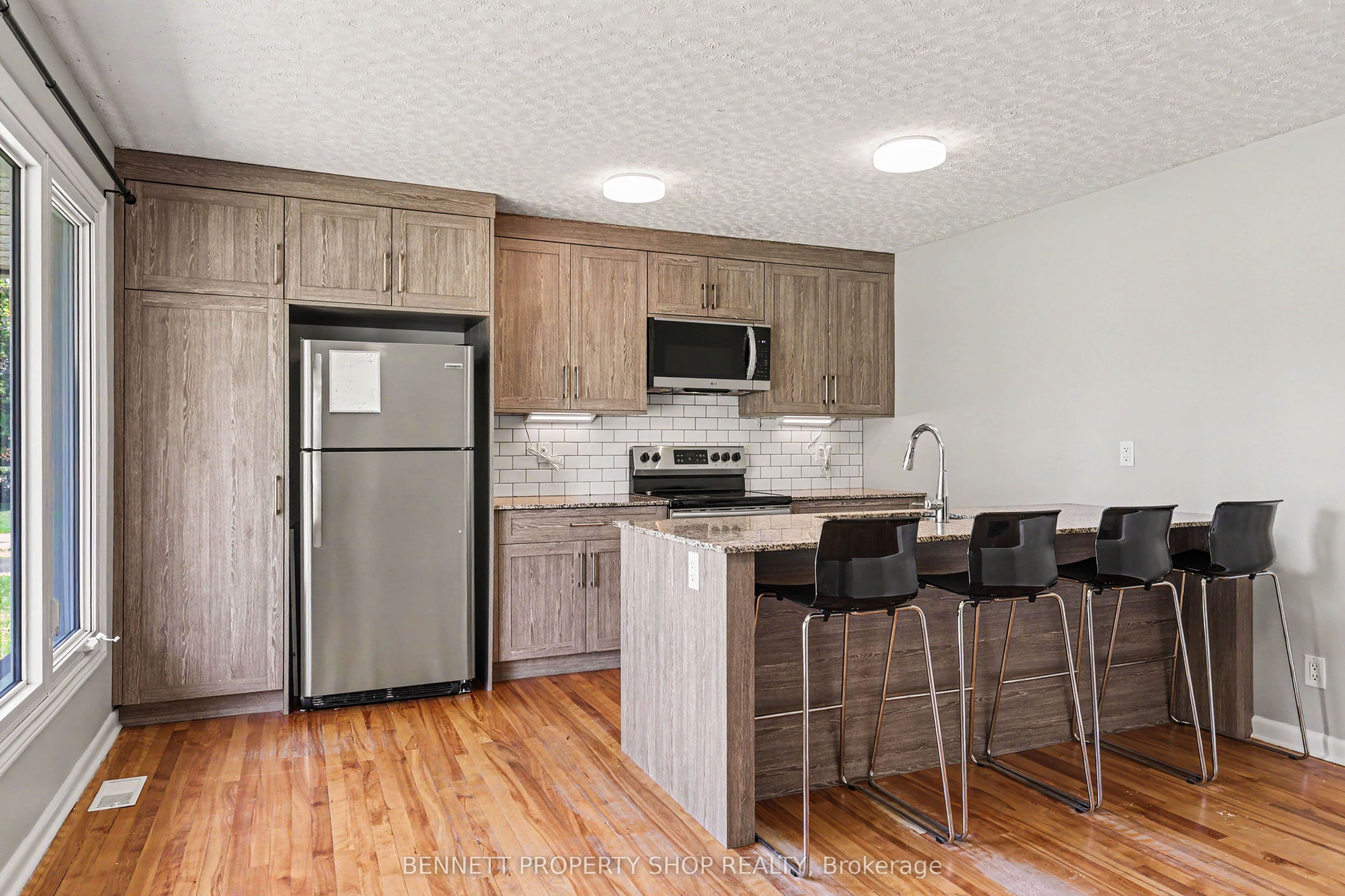 1308 Rustic Drive Property Photo 4