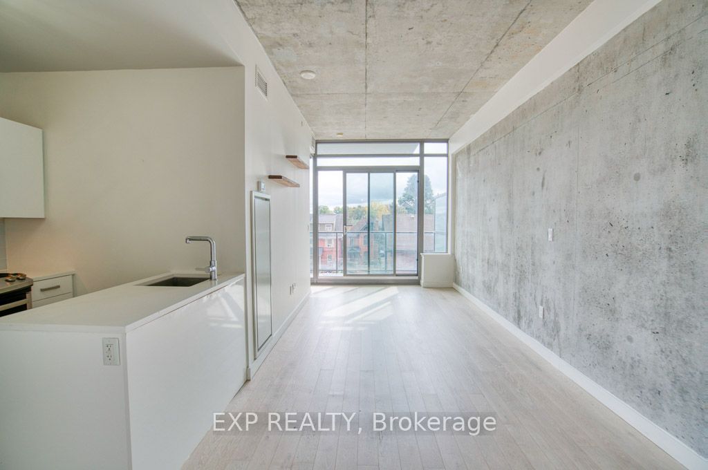 224 Lyon Street N 401 Property Photo 6