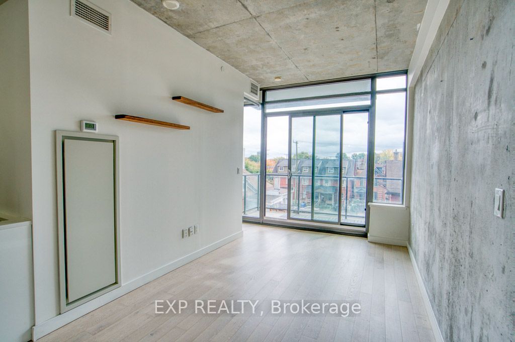 224 Lyon Street N 401 Property Photo 8