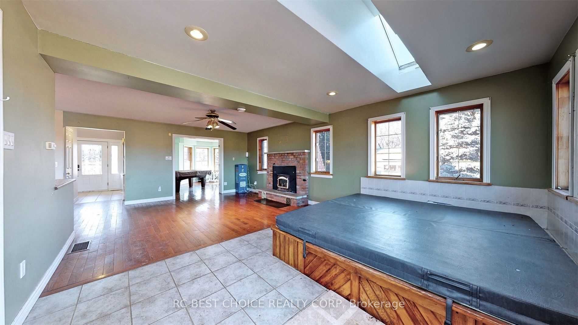 571 Hickory Beach Road Property Photo 10