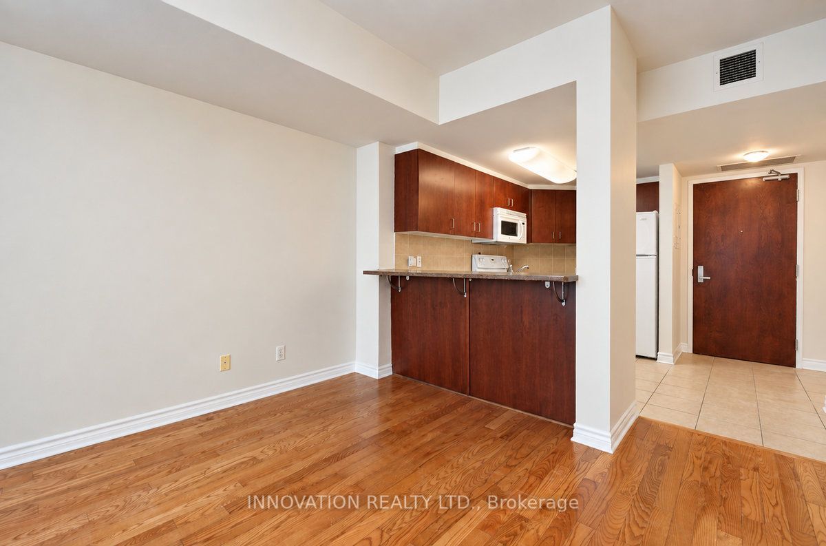200 Rideau Street 510 Property Photo 11
