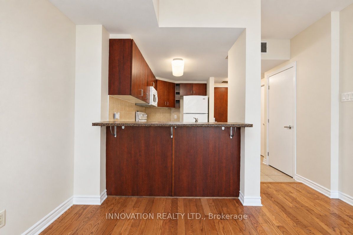 200 Rideau Street 510 Property Photo 13
