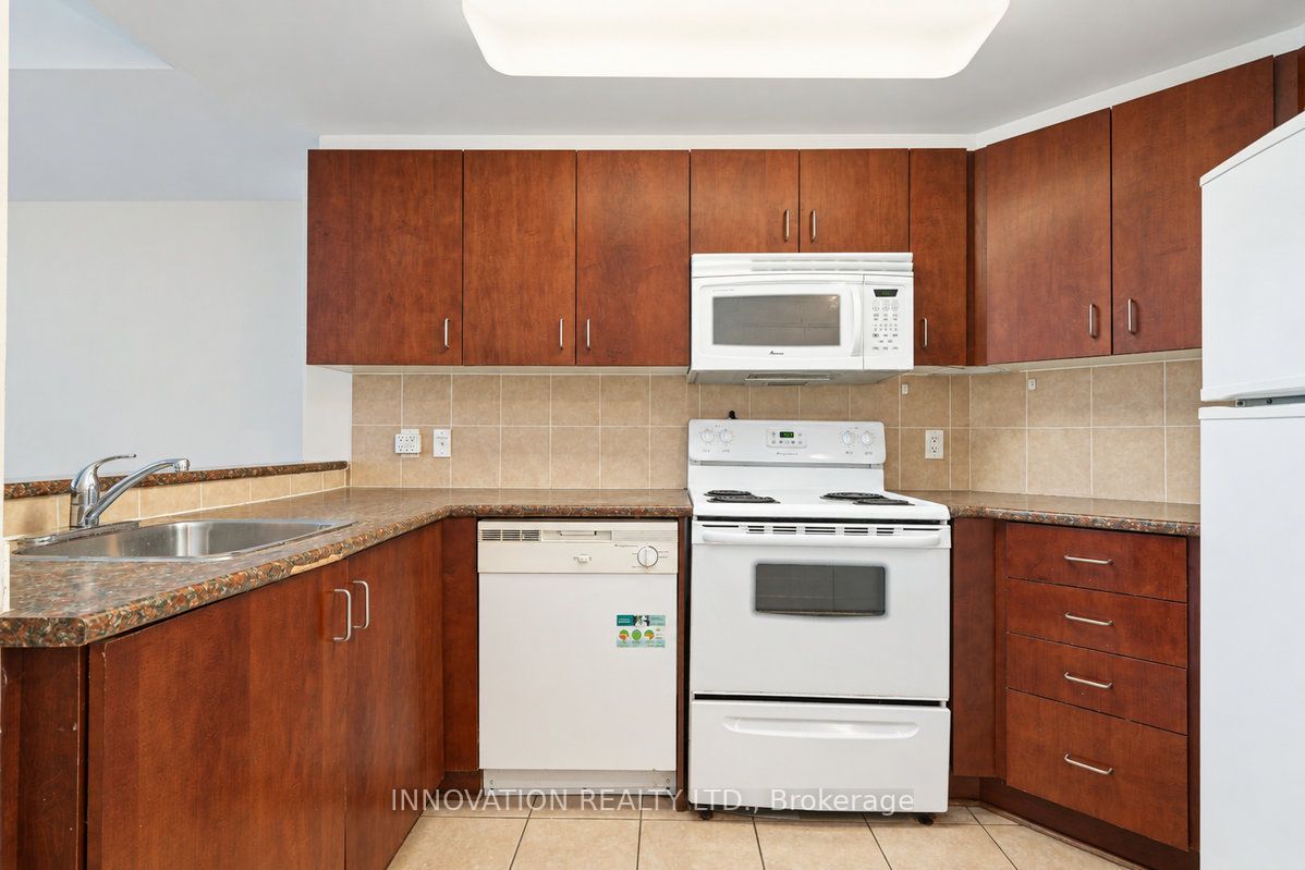 200 Rideau Street 510 Property Photo 15