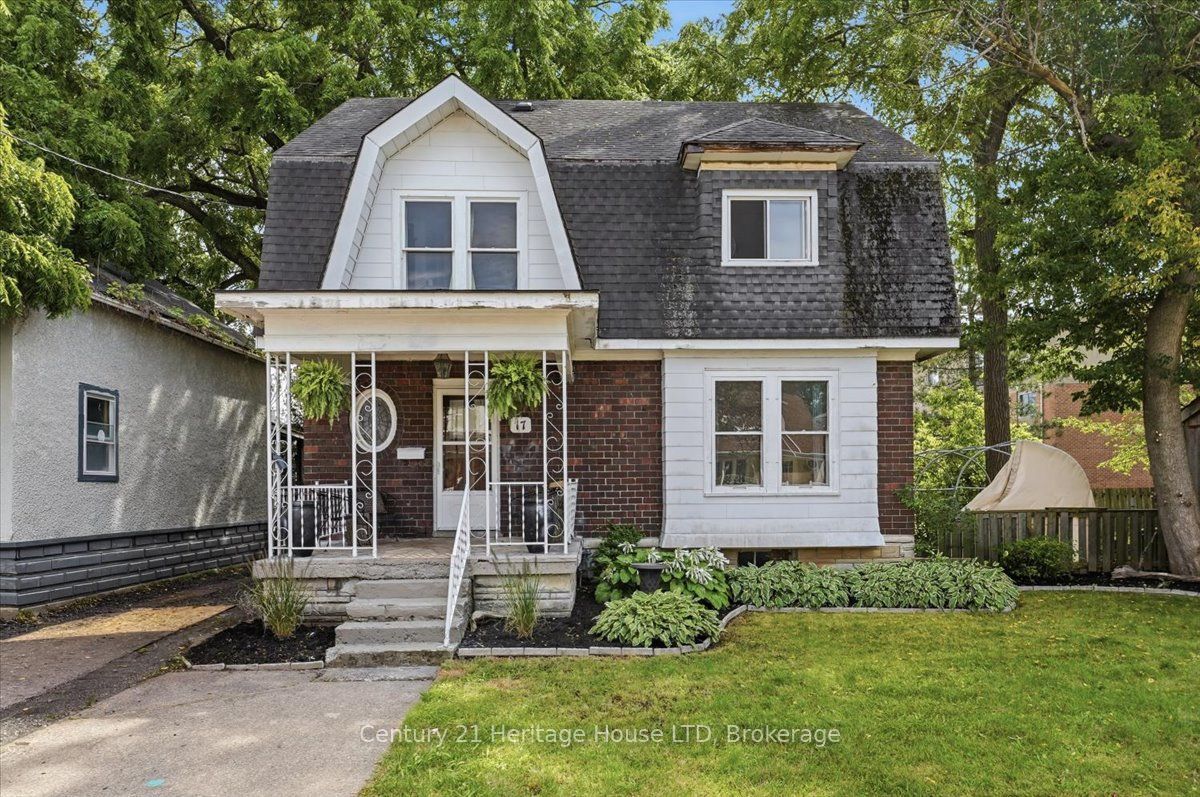 17 Elizabeth Street E Property Photo 1