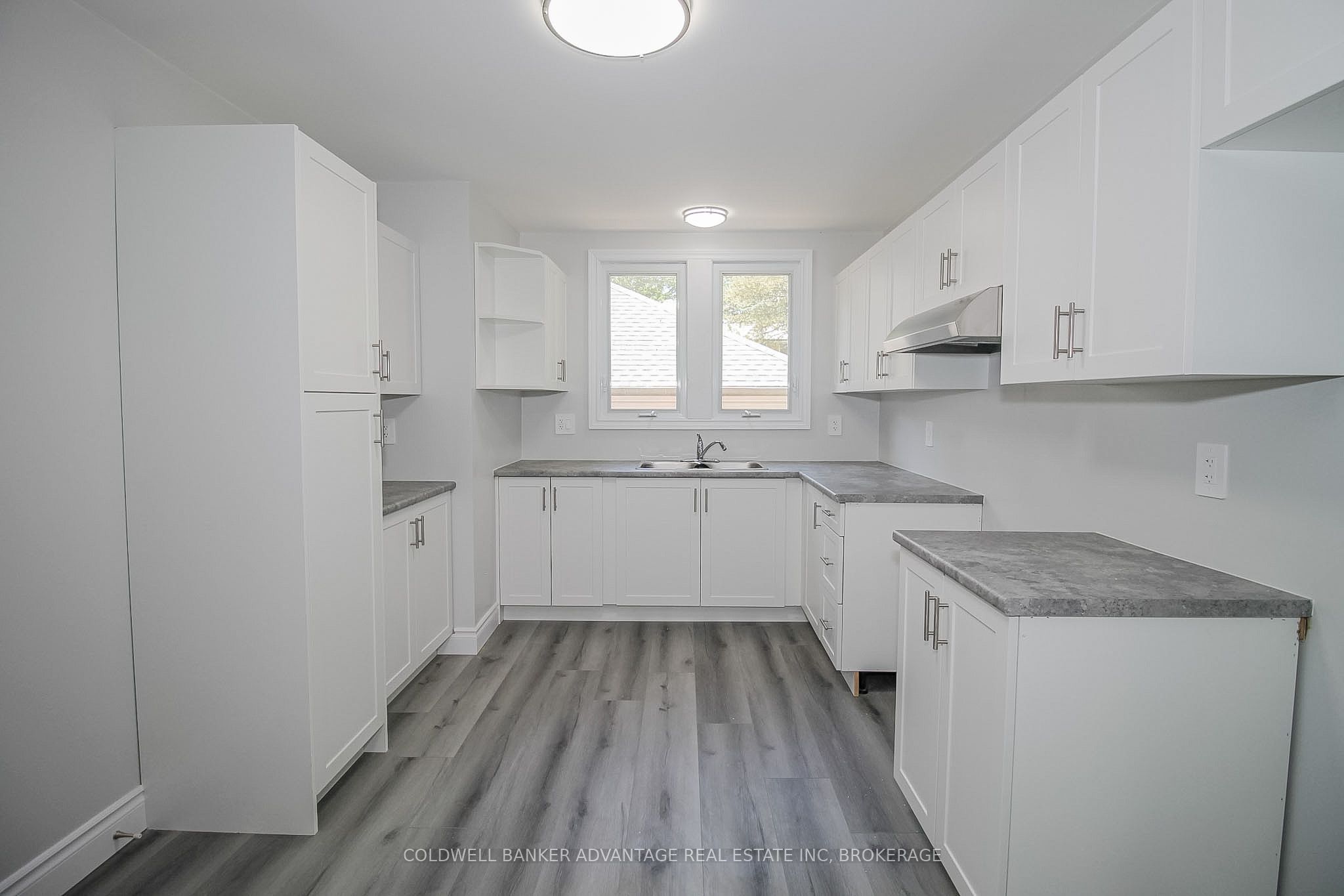 378 Thorold Road Property Photo 10
