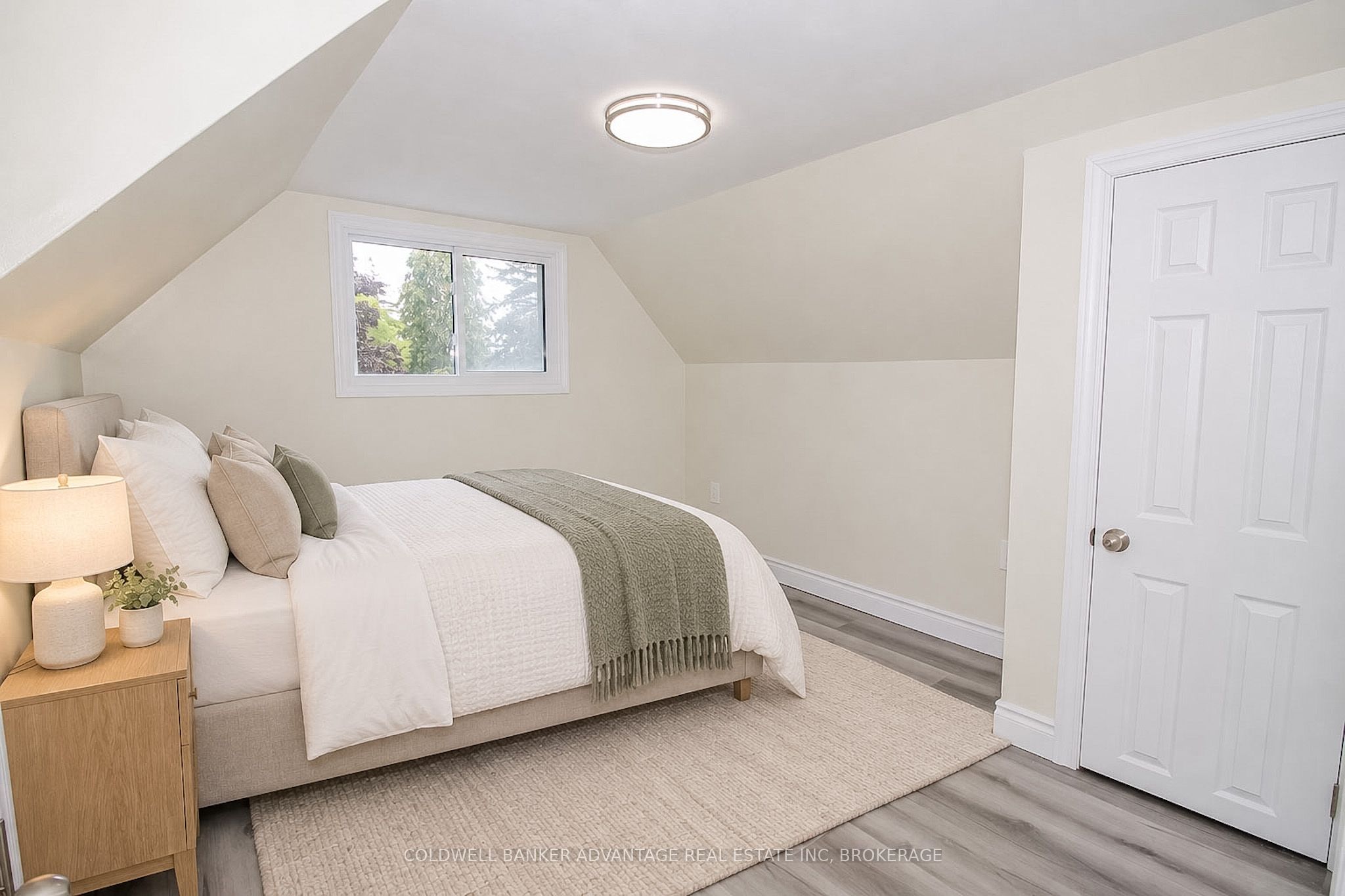 378 Thorold Road Property Photo 24
