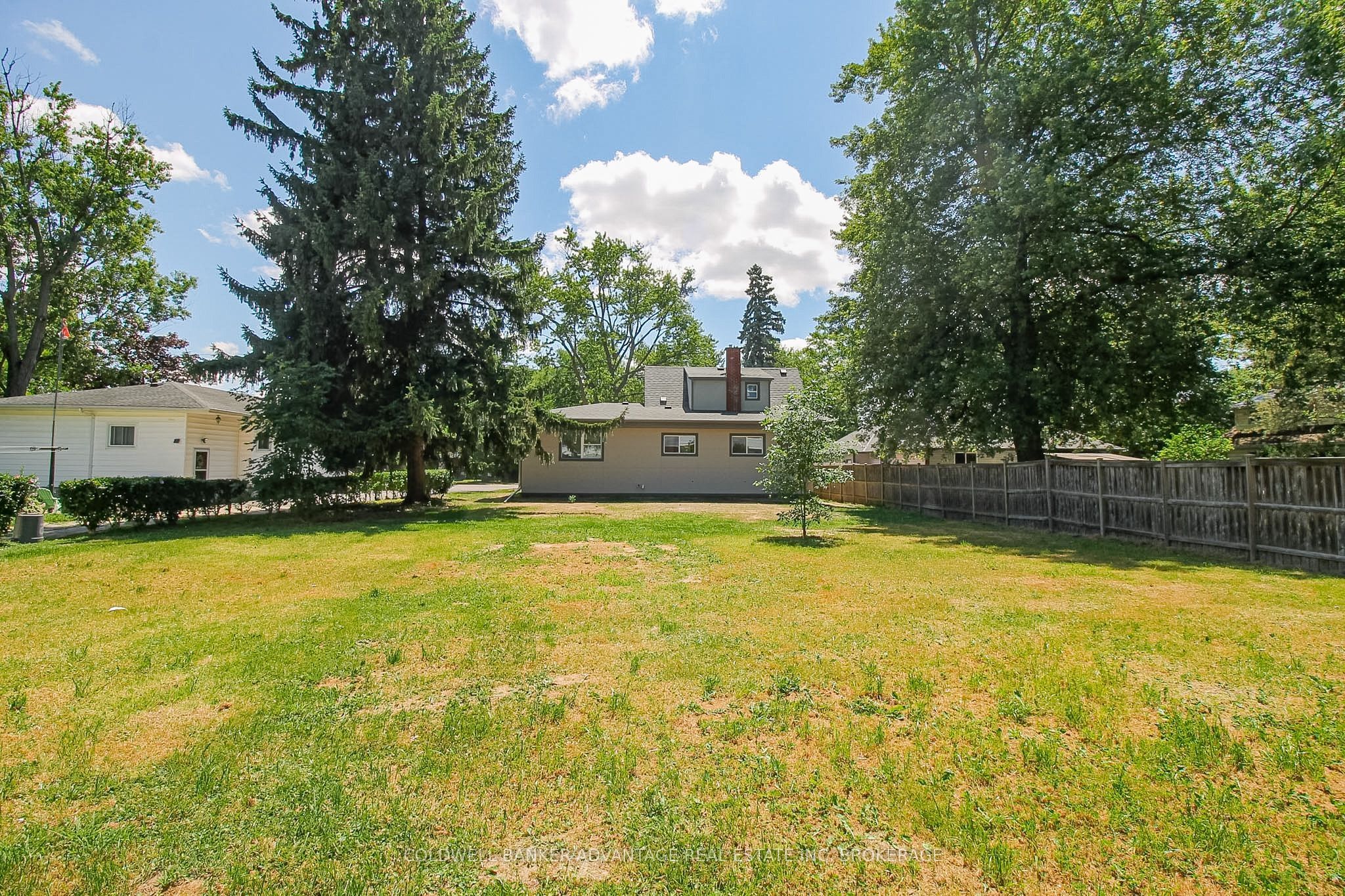 378 Thorold Road Property Photo 43