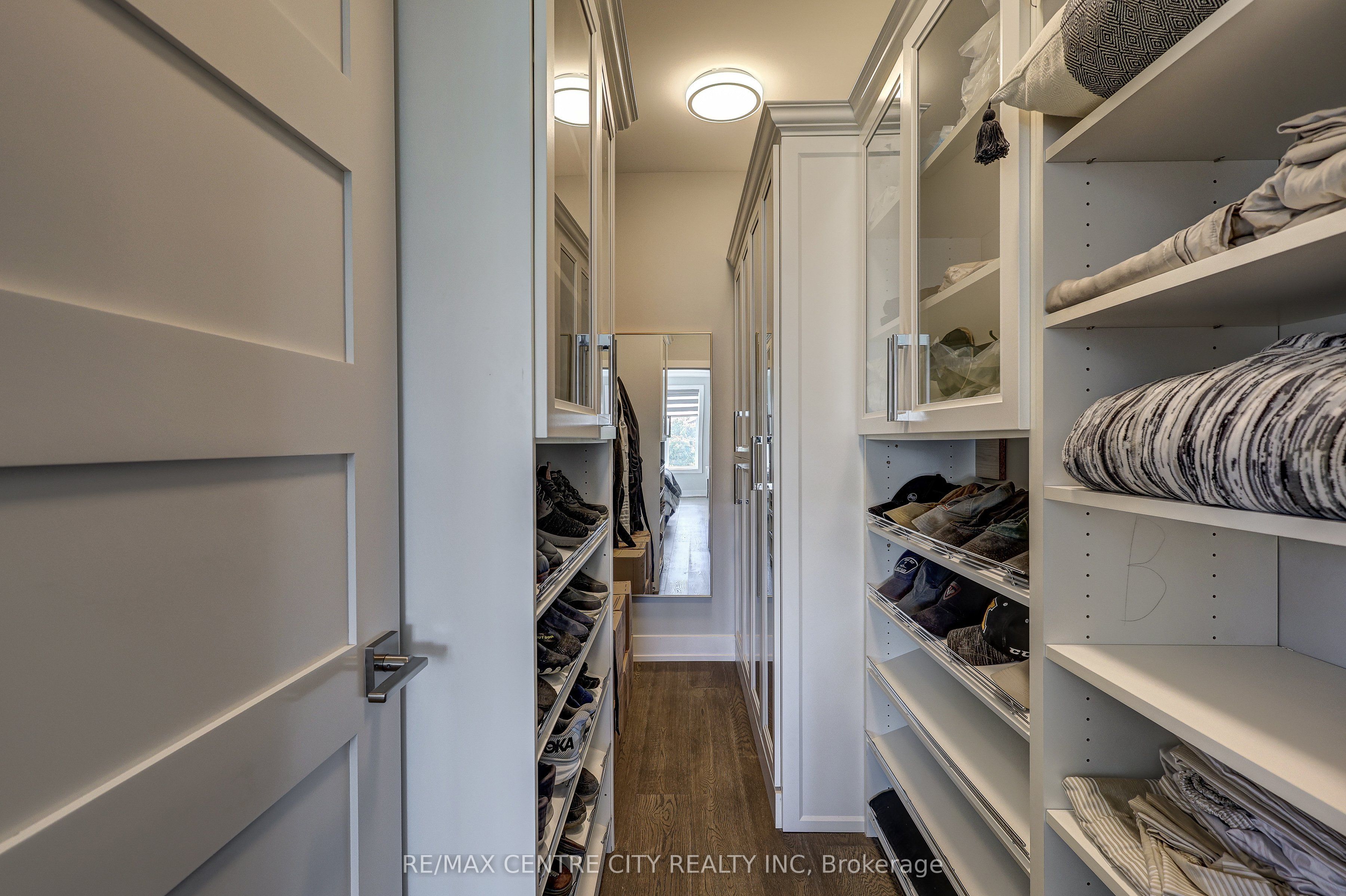 151 Robin Ridge Drive Property Photo 28