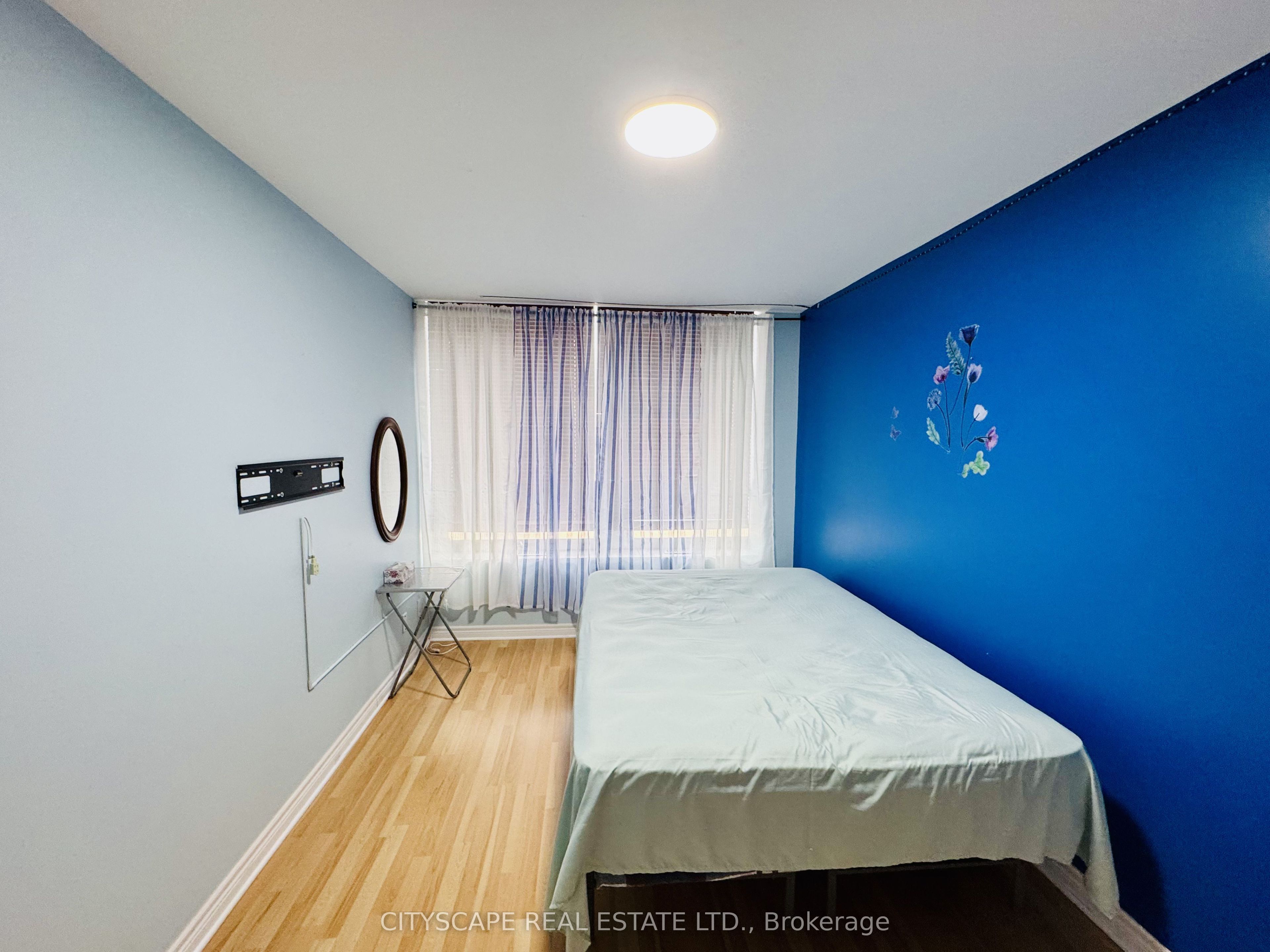 540 Ouellette Avenue 5f Property Photo 7